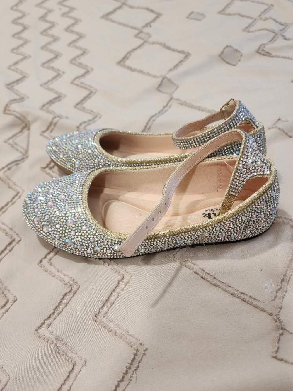 Link - Girls Rhinestone Studded Flats - Picture 2 of 4